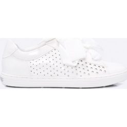 Marco Tozzi - Buty. Szare obuwie sportowe damskie Marco Tozzi, z materiału. W wyprzedaży za 139.90 zł.