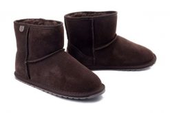 Emu Australia T10103 Wallaby Mini Teens chocolate, botki damskie. Brązowe botki damskie Emu Australia, ze skóry, bez obcasa, bez zapięcia. Za 331.42 zł.