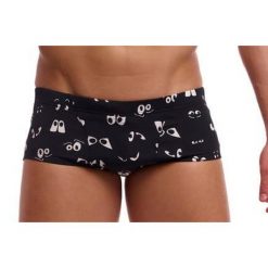 Kąpielówki Funky Trunks Eye Spy - trunki męskie. Czarne kąpielówki męskie FUNKY TRUNKS, m, bez wzorów, do pływania. Za 159.00 zł.