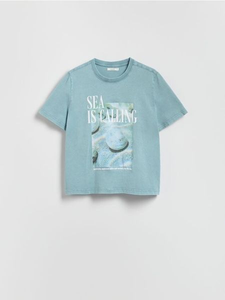 T-shirt z nadrukiem - jasnoturkusowy. Niebieskie t-shirty damskie Reserved, l, bez wzorów, z bawełny, bez kołnierzyka. W wyprzedaży za 29.99 zł.