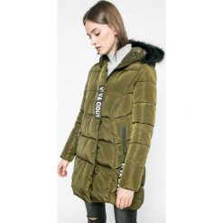 Answear - Kurtka UR Your Only Limit. Szare kurtki damskie ANSWEAR, z materiału. W wyprzedaży za 149.90 zł.