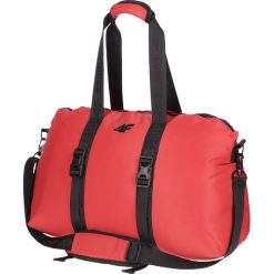 Torba sportowa TPU101 - czerwony. Czerwone torby sportowe męskie 4f, bez wzorów. W wyprzedaży za 59.99 zł.