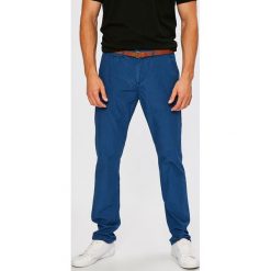 Guess Jeans - Spodnie. Szare eleganckie spodnie męskie Guess Jeans, z bawełny. W wyprzedaży za 269.90 zł.