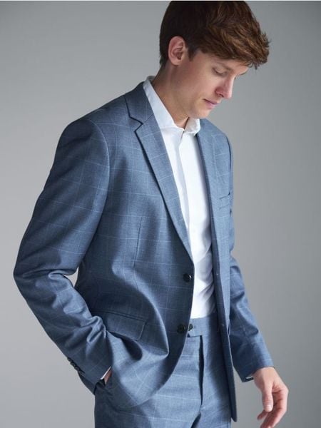 Koszula slim fit - biały. Białe koszule męskie Reserved, l, bez wzorów, z dzianiny, bez kołnierzyka, bez ramiączek. Za 129.99 zł.