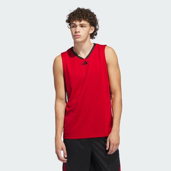 Koszulka adidas Basketball Legends Tank. Czarne koszulki sportowe męskie Adidas, bez wzorów, z materiału, bez kołnierzyka, bez ramiączek, do koszykówki. Za 129.00 zł.