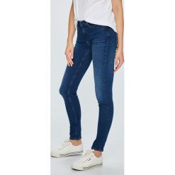 Tommy Jeans - Jeansy Nora. Jeansy damskie marki Tommy Jeans. W wyprzedaży za 319.90 zł.