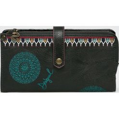 Desigual - Portfel. Czarne portfele damskie Desigual, z materiału. Za 229.90 zł.