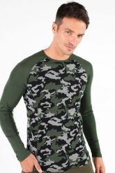 Koszulka męska z długim rękawem z 100% wełny Merino (230 g/m²) Woolona Asker. Zielone koszulki sportowe męskie WOOLONA, m, bez wzorów, z dzianiny, bez kołnierzyka, bez ramiączek, trekkingowe. Za 315.00 zł.