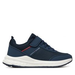 Sneakersy Tommy Hilfiger. Niebieskie trampki i tenisówki chłopięce Tommy Hilfiger, bez wzorów, bez zapięcia. Za 249.99 zł.