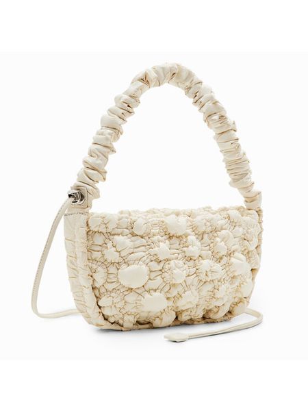 Desigual Torebka Flossy 24WAXA17 Écru. Torebki do ręki damskie Desigual, bez wzorów, z poliesteru, bez dodatków. Za 169.99 zł.