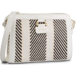 Torebka MONNARI - BAG4570-015 Beige. Listonoszki damskie Monnari. W wyprzedaży za 109.00 zł.