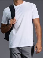 Koszulka - biały. Białe koszulki sportowe męskie Sinsay, l, bez wzorów, bez kołnierzyka, bez ramiączek. Za 15.99 zł.