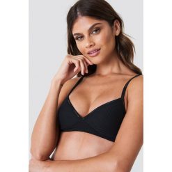 Calvin Klein Biustonosz Seam Logo Triangle - Black. Biustonosze marki Calvin Klein. W wyprzedaży za 80.97 zł.