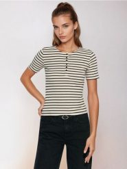 Prążkowana bluzka w paski z wiskozą - wielobarwny. Bluzki damskie Sinsay, l, bez wzorów, prążkowane, bez kołnierzyka, bez ramiączek. Za 19.99 zł.