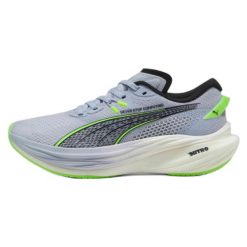 Buty do biegania Puma dla kobiet. Fioletowe obuwie sportowe damskie Puma, bez wzorów, z materiału, do biegania. Za 416.55 zł.