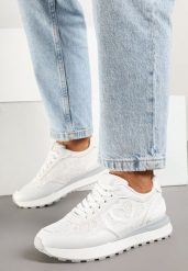 Białe Sneakersy Zdobione Koronką Callriva. Białe obuwie sportowe damskie Born2be, z aplikacjami, z jeansu. Za 99.99 zł.