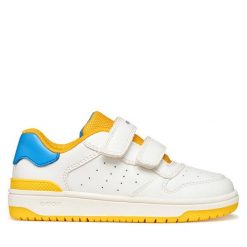 Sneakersy Geox. Białe trampki i tenisówki chłopięce Geox, bez wzorów, bez zapięcia. Za 209.99 zł.