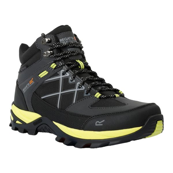 Męskie Buty Do Chodzenia Samaris III. Brązowe trekkingi męskie Regatta, trekkingowe. Za 388.99 zł.