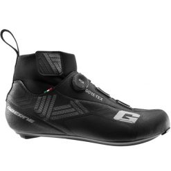 Buty rowerowe Gaerne G.Ice-Storm Road 1.0 Gore-Tex. Czarne buty sportowe męskie GAERNE, z gore-texu, bez zapięcia, rowerowe, gore-tex. Za 1,144.15 zł.