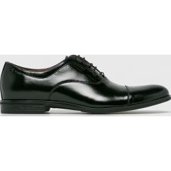 Conhpol - Półbuty. Eleganckie półbuty marki Conhpol. W wyprzedaży za 269.90 zł.
