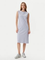 Puma Sukienka codzienna Ess 685643 Błękitny Slim Fit. Niebieskie sukienki damskie Puma, na co dzień, xl, bez wzorów, z bawełny, bez kołnierzyka, bez ramiączek, proste. W wyprzedaży za 99.99 zł.