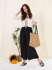 Torba shopper - kremowy. Białe torebki shopper damskie Sinsay, bez wzorów, bez dodatków. W wyprzedaży za 29.99 zł.