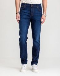 MESKIE SPODNIE WRANGLER TEXAS SLIM NIGHT SHADE 112350865. Jeansy męskie Wrangler, l, bez wzorów, z jeansu. Za 219.99 zł.
