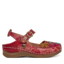 Sandały Laura Vita. Czerwone sandały damskie Laura Vita, bez wzorów, bez obcasa, na koturnie, bez zapięcia. Za 259.99 zł.