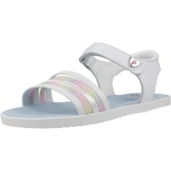 Sandały PABLOSKY 452500P Biały. Białe sandały damskie Pablosky, bez wzorów, ze skóry, bez obcasa, bez zapięcia. Za 221.99 zł.