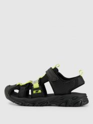 4F Sandały SVING chłopięce - czarne 38. Czarne sandały chłopięce 4f, z gumy, bez zapięcia. Za 149.99 zł.