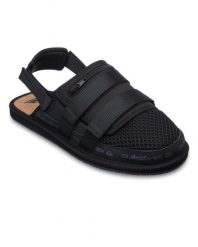 Sandały dla Mężczyzn RIVER SESSION MULE Czarny. Czarne sandały męskie Quiksilver, z gumy, bez zapięcia. Za 209.99 zł.