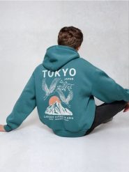 Bluza hoodie z nadrukiem - ciemny turkus. Bluzy męskie Sinsay, l, bez wzorów, bez kaptura. Za 59.99 zł.