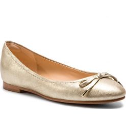 Baleriny CLARKS - Grace Lily 261339354 Champagne. Półbuty damskie marki Clarks. Za 389.00 zł.