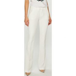Liu Jo - Spodnie. Białe legginsy damskie Liu Jo, bez wzorów, z elastanu. W wyprzedaży za 359.90 zł.