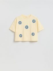 Bawełniany t-shirt z aplikacją - jasnożółty. Żółte t-shirty damskie Reserved, l, z aplikacjami, z bawełny, bez kołnierzyka. Za 59.99 zł.