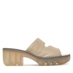 Klapki Fly London. Brązowe klapki damskie Fly London, bez wzorów, bez obcasa. Za 339.99 zł.