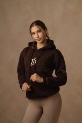 Bluza JD ATTACK Mila. Brązowe bluzy damskie JD ATTACK, l, bez wzorów, z materiału. Za 239.00 zł.