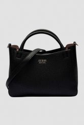 GUESS Сzarna damska klasyczna torebka SML Girlfriend Satchel. Czarne torebki do ręki damskie Guess, z aplikacjami, ze skóry ekologicznej, eleganckie, bez dodatków. W wyprzedaży za 379.99 zł.