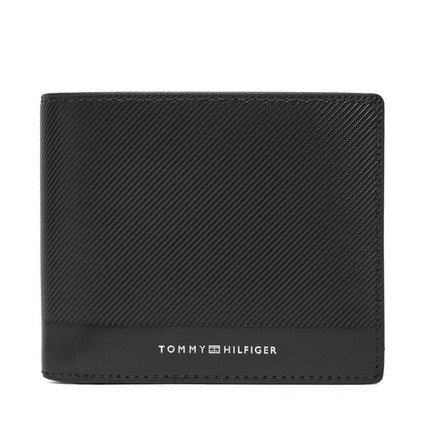 Portfel Tommy Hilfiger. Czarne portfele męskie Tommy Hilfiger, bez wzorów. Za 309.99 zł.