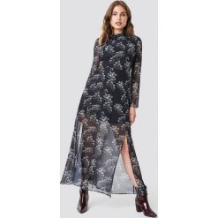 Trendyol Długa sukienka z nadrukiem - Black. Sukienki damskie marki Trendyol. Za 121.95 zł.