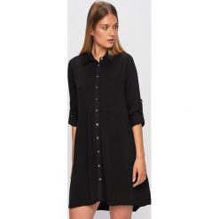 Answear - Sukienka. Czarne sukienki damskie ANSWEAR, na co dzień, m, bez wzorów, z materiału, casualowe, bez kołnierzyka, bez ramiączek, maxi, proste. Za 129.90 zł.