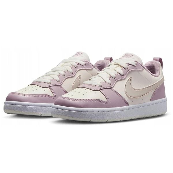 Buty Sportowe Mlodziezowe Nike Court Borough Low Recraft (Gs). Brązowe obuwie sportowe damskie Nike, bez wzorów, do biegania, nike court. Za 228.80 zł.