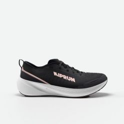 Buty do biegania damskie Kiprun Kipcore. Białe obuwie sportowe damskie KIPRUN, bez wzorów, z poliesteru, do biegania. Za 299.99 zł.