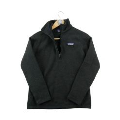 Second life - Męski polarowy sweter dopasowany - Jak nowy. Czarne swetry przez głowę męskie Patagonia, m, bez wzorów, z jeansu, bez kołnierzyka. Za 234.96 zł.