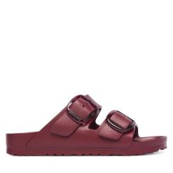 Klapki Birkenstock. Czerwone klapki damskie Birkenstock, bez wzorów, bez obcasa. Za 299.99 zł.
