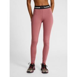 Damskie legginsy Hummel Pulse. Fioletowe legginsy damskie Hummel, bez wzorów, na fitness i siłownię. Za 163.50 zł.