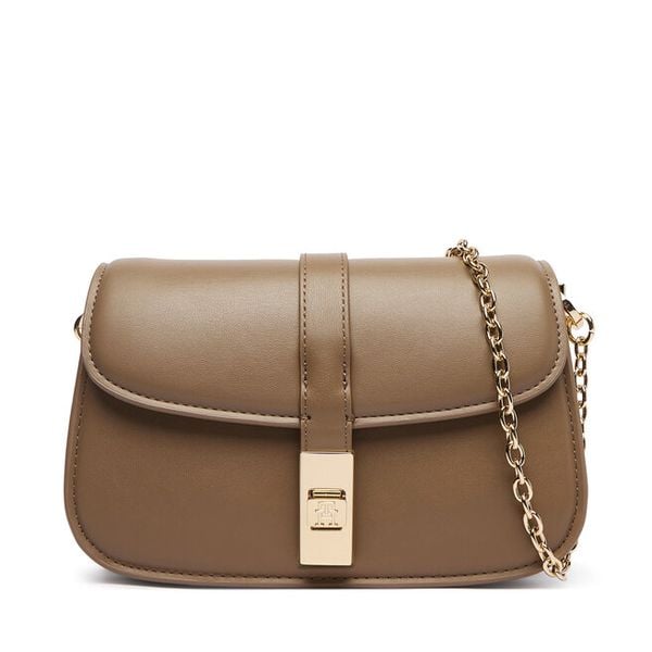 Torebka Tommy Hilfiger. Brązowe torebki do ręki damskie Tommy Hilfiger, bez wzorów, wizytowe, bez dodatków. Za 427.99 zł.