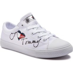 Trampki TOMMY HILFIGER - Low Cut Lace-Up Sneaker T3A4-30260-0616 D White 100. Trampki i tenisówki dziewczęce marki Tommy Hilfiger. Za 279.00 zł.