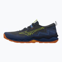 Buty do biegania męskie Mizuno Wave Daichi 9. Szare buty sportowe męskie Mizuno, bez zapięcia, do biegania, mizuno wave. Za 499.99 zł.