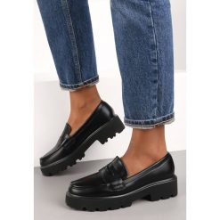 Czarne Mokasyny Dansitu. Czarne mokasyny damskie Renee, z zamszu, retro. Za 79.99 zł.